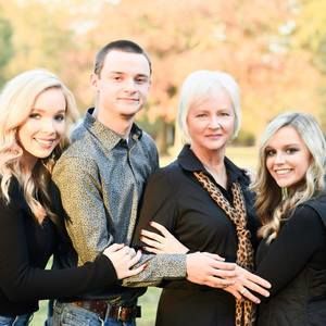 Meet your Posher, Sherry